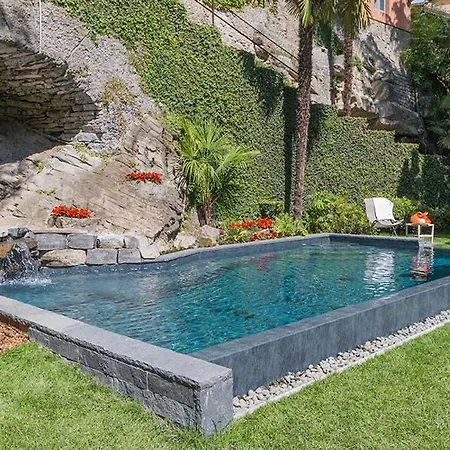 Sleeps 9 With Pool And Air Con ヴィラ *